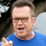[Picture of Tom Arnold]