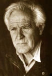 [Picture of John le Carr]